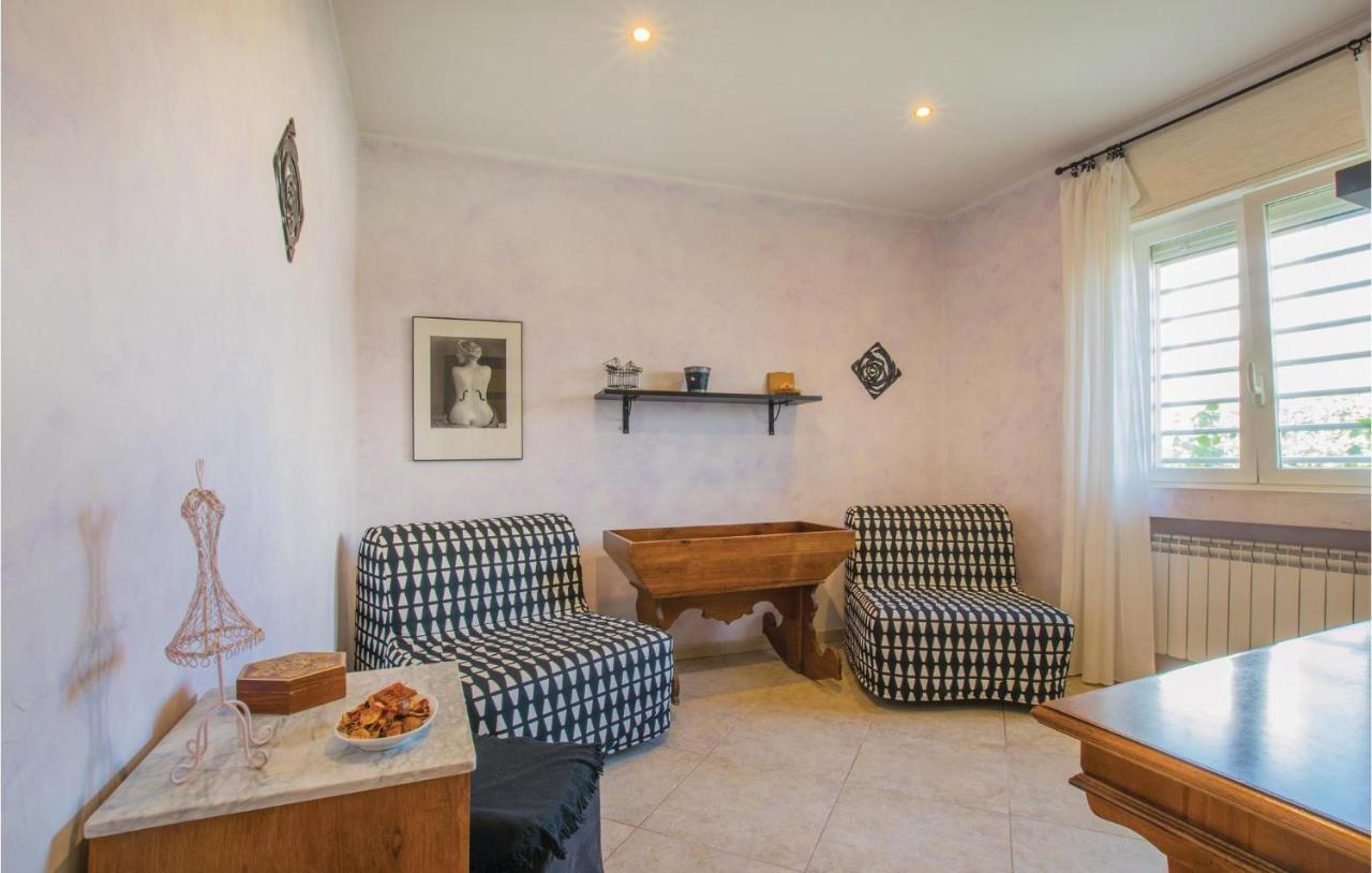 Awesome Apartment In Bari With Wifi Dış mekan fotoğraf