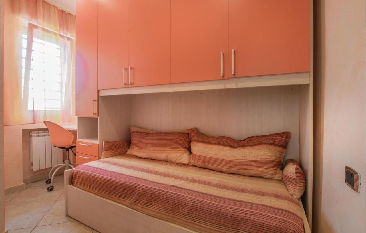 Awesome Apartment In Bari With Wifi Dış mekan fotoğraf
