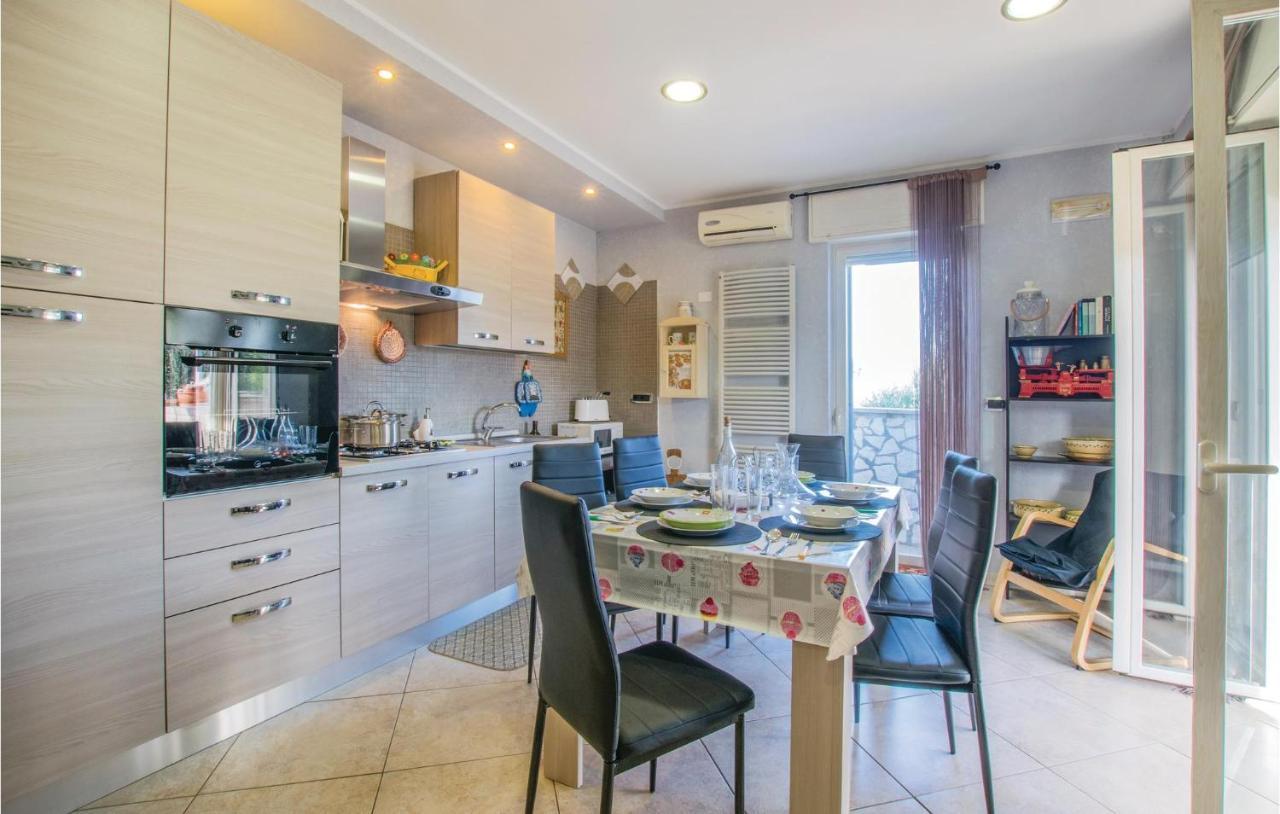 Awesome Apartment In Bari With Wifi Dış mekan fotoğraf
